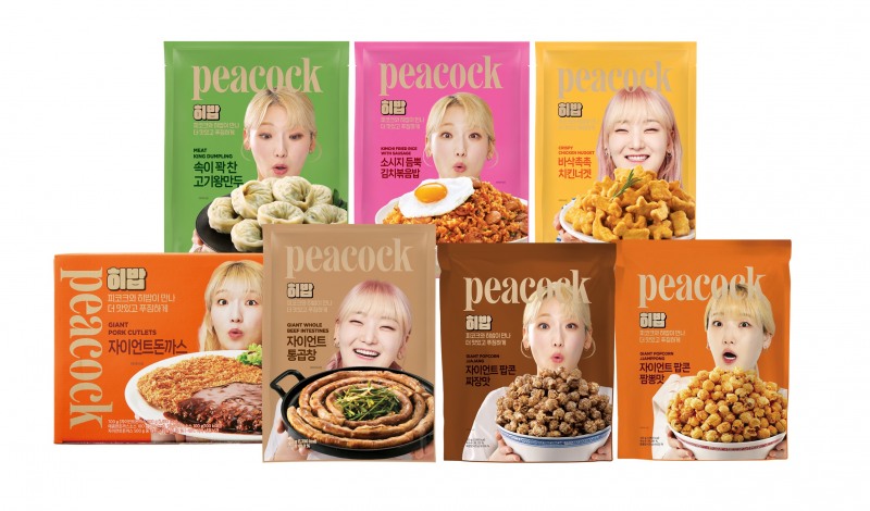 이마트의 피코크와 히밥이 협업한 상품이 출시된다. /사진제공=이마트