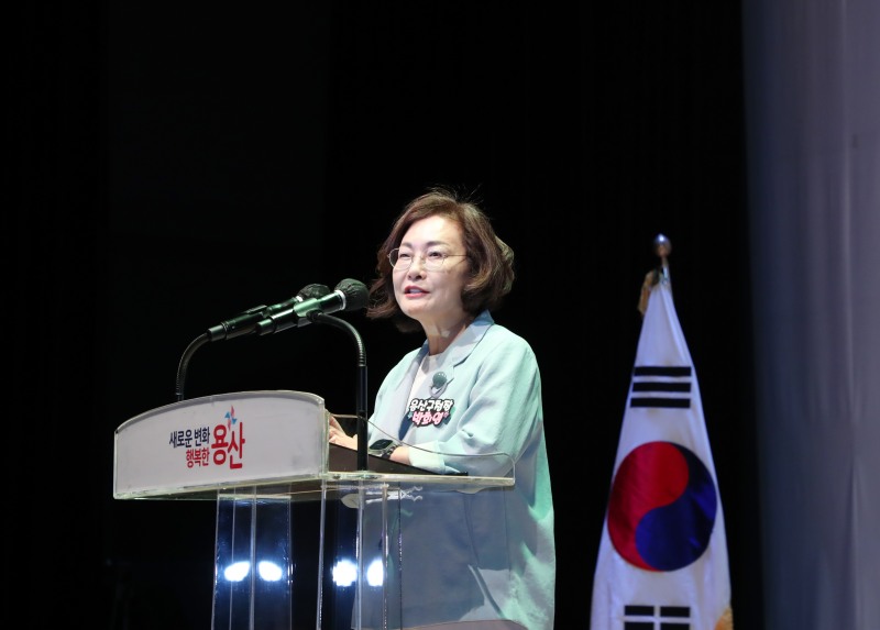 박희영 용산구청장이 호국보훈의 달 기념행사에서 인사말을 하는 모습./사진제공=용산구