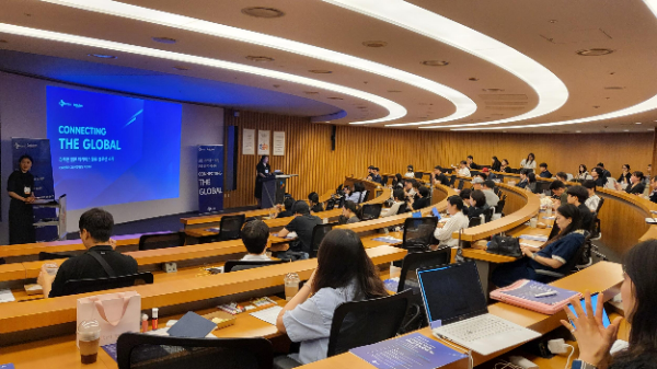 혁신기술기업 CJ대한통운(대표 신영수)이 일본을 대표하는 인터넷 쇼핑몰 ‘라쿠텐 이치바’와 협력해 한국 셀러의 일본 이커머스 시장 진출을 돕는다. /사진=CJ대한통운