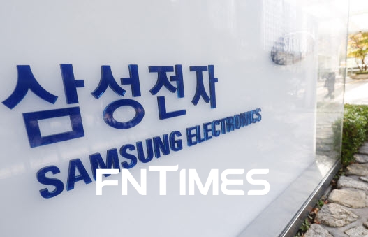 삼성전자는 하반기 들어 투자 매력이 높은 종목으로 부각될 가능성이 크다. 사진= 한국금융신문DB”