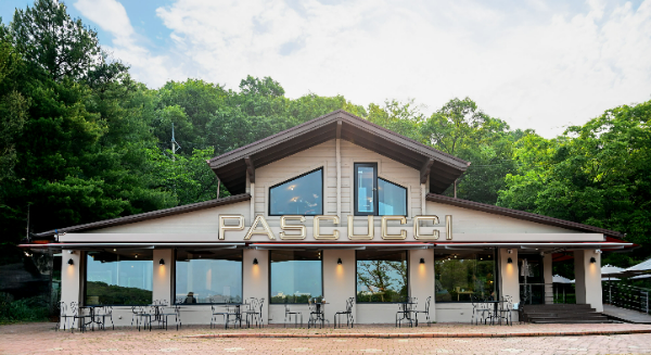 SPC그룹(회장 허영인)의 이탈리아 정통 커피 브랜드 파스쿠찌가 8월 한 달 간 예비 창업자를 대상으로 지역별 가맹사업 설명회를 연다. /사진=SPC그룹 파스쿠찌