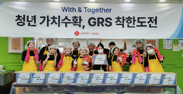 롯데리아, 엔제리너스, 크리스피크림 도넛 등 외식 프랜차이즈 브랜드를 운영하는 롯데GRS(대표 차우철)가 청년농부 상생 선순환 프로젝트 시즌2에서 수확된 고추를 활용한 ‘With 청년 가치수확, Together 착한도전’ 캠페인을 성공적으로 마쳤다고 13일 밝혔다. /사진=롯데GRS