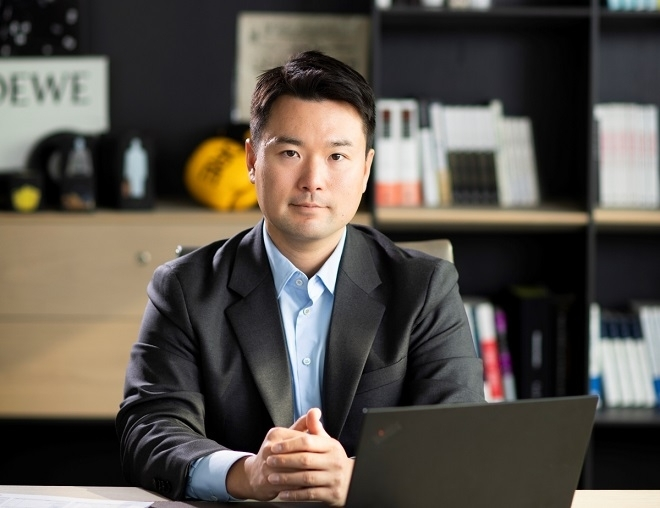 중고차 사업을 핵심 신사업을 낙점한 이규호 코오롱그룹 부회장. / 사진=코오롱