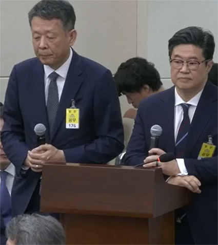 김광일 MBK파트너스 부회장(왼쪽), 김병주 MBK파트너스 회장/사진=인터넷의사중계시스템