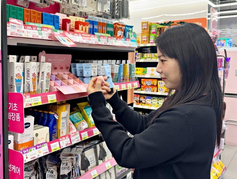 편의점 CU가 내년부터 뷰티 특화점 1000점 이상 늘린다고 밝혔다. /사진제공=BGF리테일