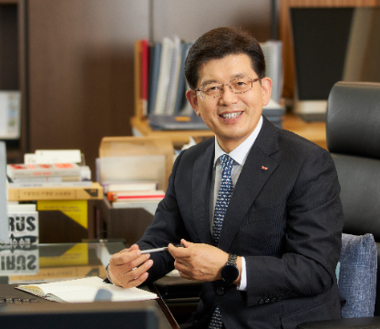 빈대인 BNK금융그룹 회장 / 사진제공 = BNK금융지주