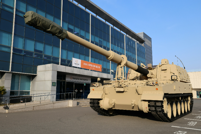 한화에어로스페이스가 지난 2일 창원3사업장에서 연구개발(R&D) 및 마케팅용 K9A1 자주포 출하식을 진행했다. /사진제공=한화에어로스페이스