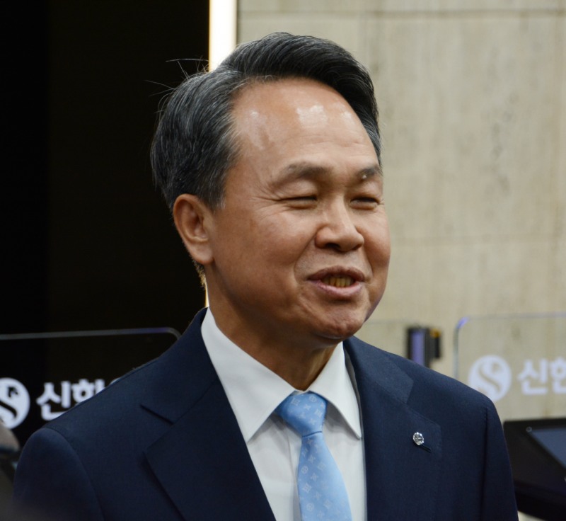 진옥동 신한금융그룹 회장 / 사진 = 김성훈 기자