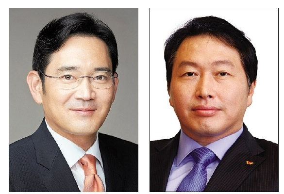 이재용 삼성전자 회장(왼쪽)과 최태원 SK 회장
