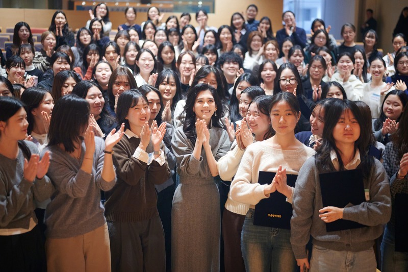 이부진 이사장이 두을장학재단 ‘2026년 장학증서 수여식’에 참석했다. /사진제공=두을장학재단