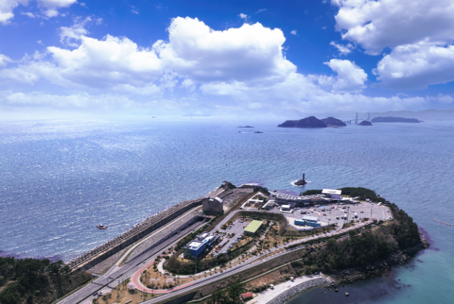 거가대로 침매터널 구간 전경./사진제공=대우건설