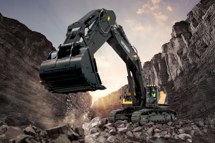 HD건설기계 100톤급 초대형 굴착기. /사진제공=HD건설기계