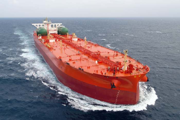 삼성중공업이 건조한 초대형 원유 운반선. /사진제공=삼성중공업