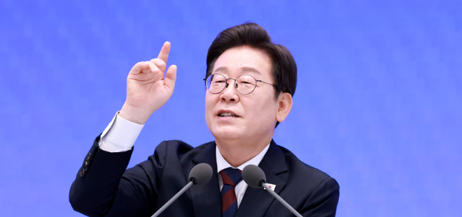 이재명 대통령이 지난 30일 제주도에서 열린 타운홀 미팅서 기업들의 제주 이전 시 인센티브제도에 대해 지적했다. / 사진=한국기자협회