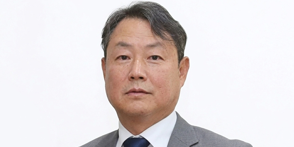 김봉균 KT 엔터프라이즈부문장. /사진=부산대학교