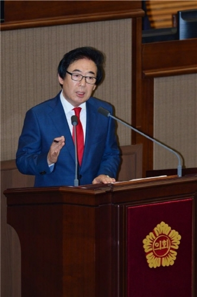 김기덕 서울시의원이 서울시의회 본관 정례회 도중 발언하고 있다./사진제공=김기덕 서울시의원 예비후보 캠프