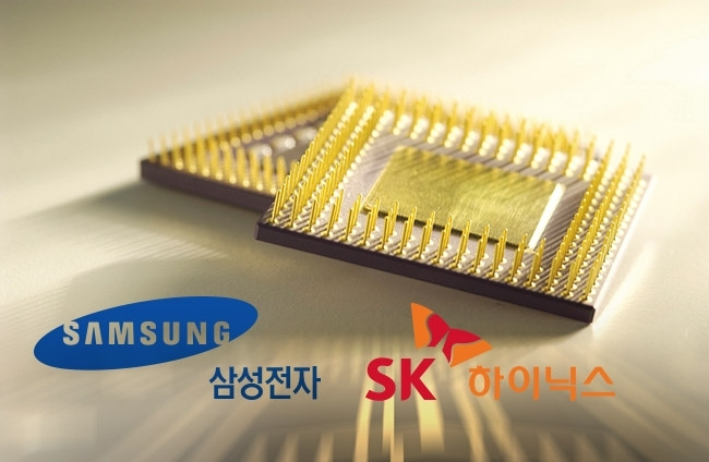 22일 한국거래소에 따르면 오후 12시 49분 현재 SK하이닉스의 시가총액은 2088조 2179억 원으로, 삼성전자 보통주 시가총액 2084조 1983억 원을 4조 196억 원 웃돌았다. 26년간 꾸준히 이어진 삼성전자의 대장주 시대가 막을 내린 것이다. 사진=한국금융신문DB