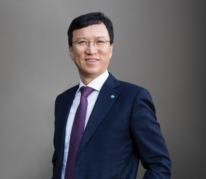 윤성태 휴온스글로벌 회장. /사진=휴온스글로벌