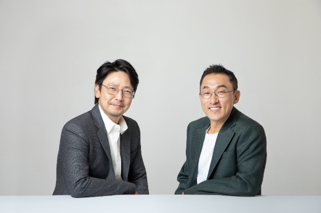 카카오게임즈 이시우(왼쪽), 김태환 공동대표. / 사진=카카오게임즈