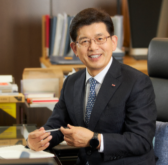 빈대인 BNK금융그룹 회장 / 사진제공 = BNK금융지주