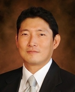 조현준 효성 회장 "동생 조현문 처벌 원해… 아버님 뜻 따라 고소 유지"