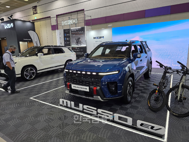 EV 트렌드 코리아 2026 KGM 부스에 전시된 무쏘EV. / 사진=김재훈 기자