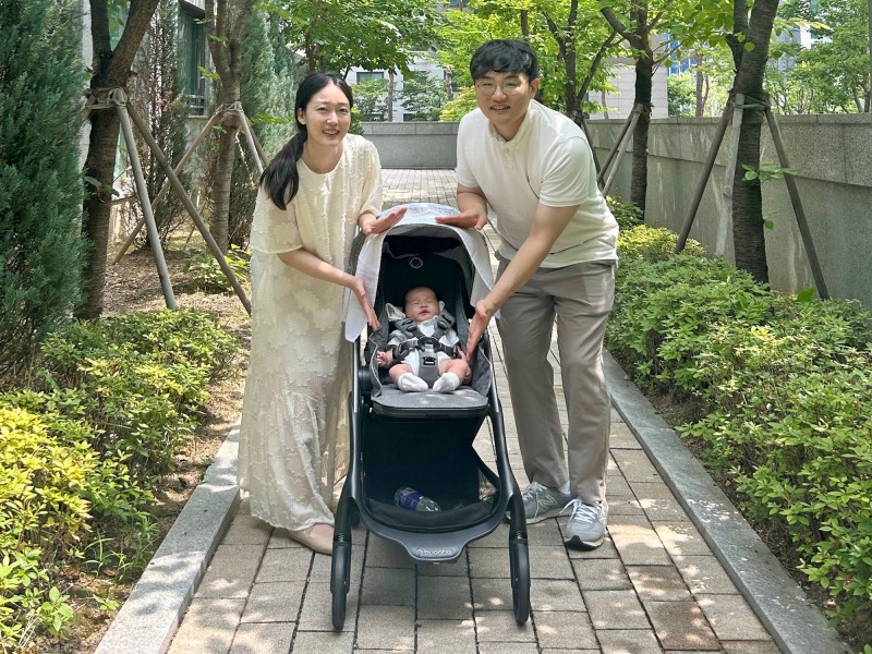 류정현 한화갤러리아 대리 가족./사진제공=한화M&S