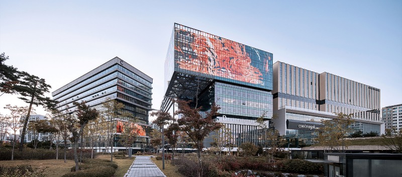 서울 강서구 마곡 MICE 복합단지 ‘르웨스트(LE WEST)’ CP1 블록에 코엑스 마곡과 머큐어 서울 마곡을 비롯해 각종 업무∙상업 시설이 들어섰다. /사진제공=롯데건설