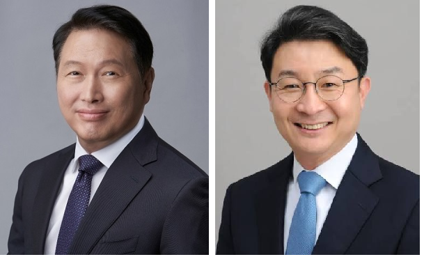 최태원 SK 회장(왼쪽)과 이억원 금융위원장