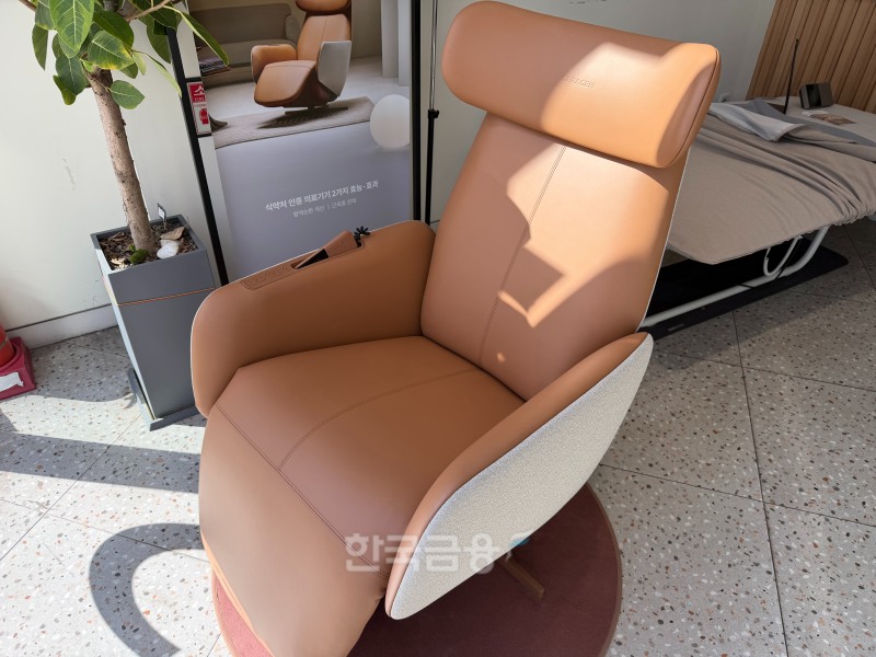 셀트론 순환체어. /사진=양현우 기자