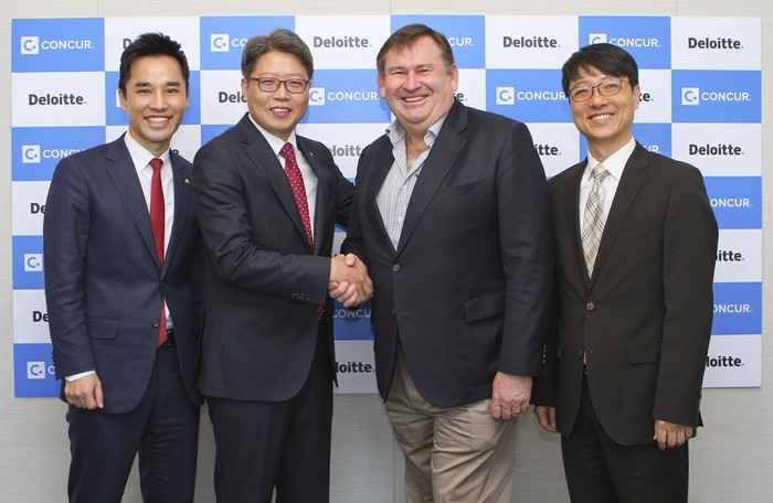 딜로이트 안진회계법인과 SAP 컨커는 지난 8일 글로벌 일반 및 출장 경비 솔루션 비즈니스 협력을 위한 파트너십을 체결했다. (왼쪽부터)조명수 딜로이트 안진 상무, 조남진 딜로이트 안진 리스크 자문 본부장, 닉 에버레드 컨커 아∙태평양 총괄 겸 수석 부사장, 김재성 컨커 영업총괄 본부장/자료=딜로이트 안진회계법인