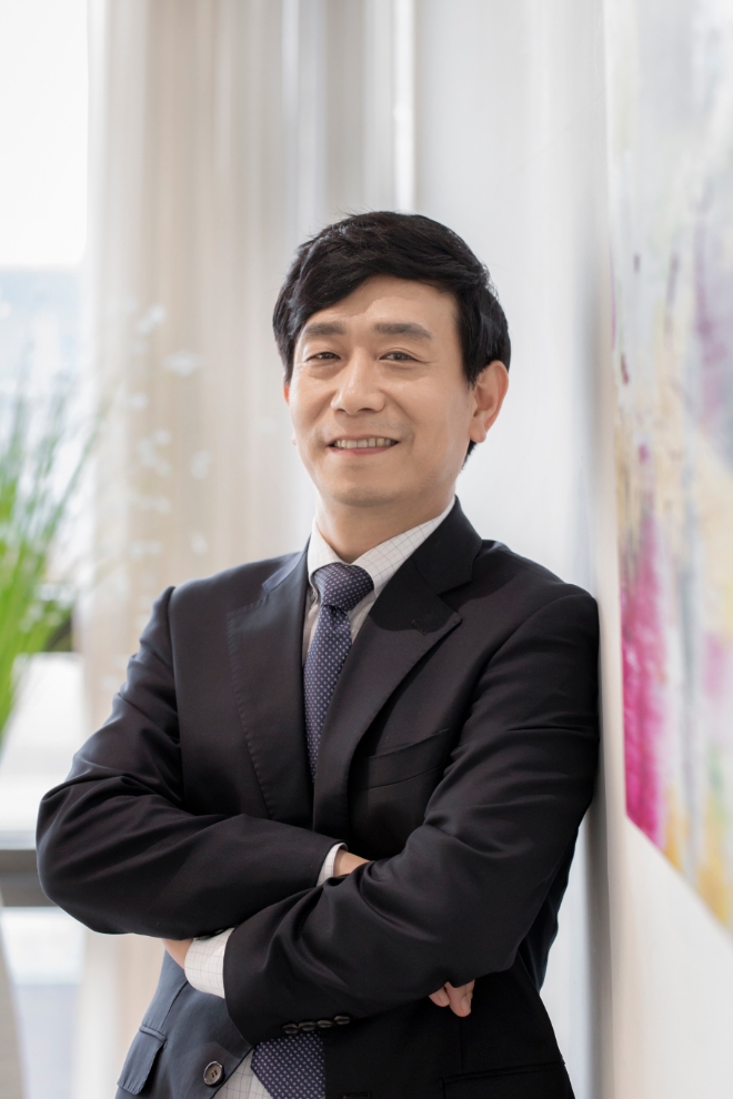 윤상돈 아주저축은행 신임 대표이사. / 사진 = 아주저축은행