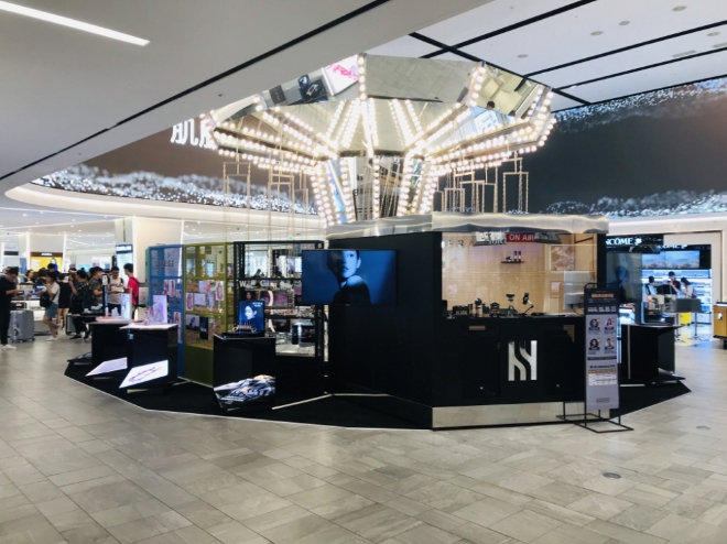 신세계면세점은 지난달 30일부터 지난 2일까지 명동점에서 K-뷰티를 대표하는 브랜드 아모레퍼시픽과 함께 ‘메가뷰티쇼(MEGA BEAUTY SHOW)’를 개최하고 성공적으로 마무리했다. /사진=신세계면세점.