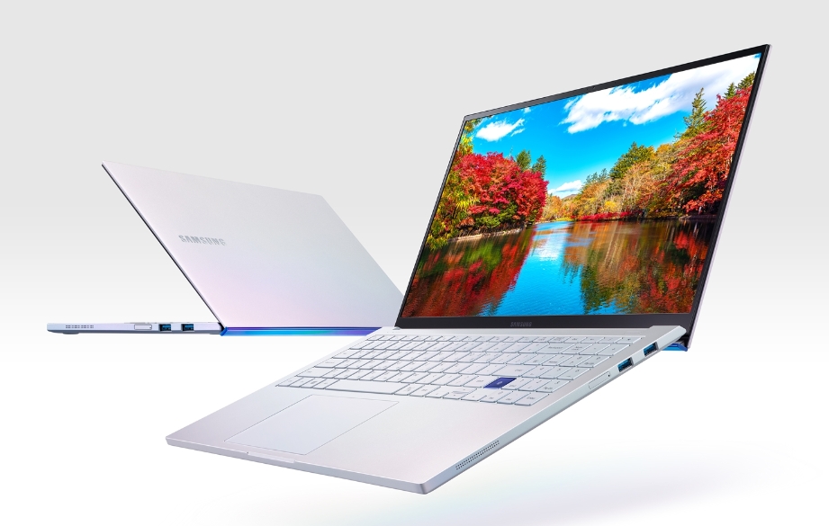 △삼성전자 갤럭시 북 이온의 모습/사진=삼성전자