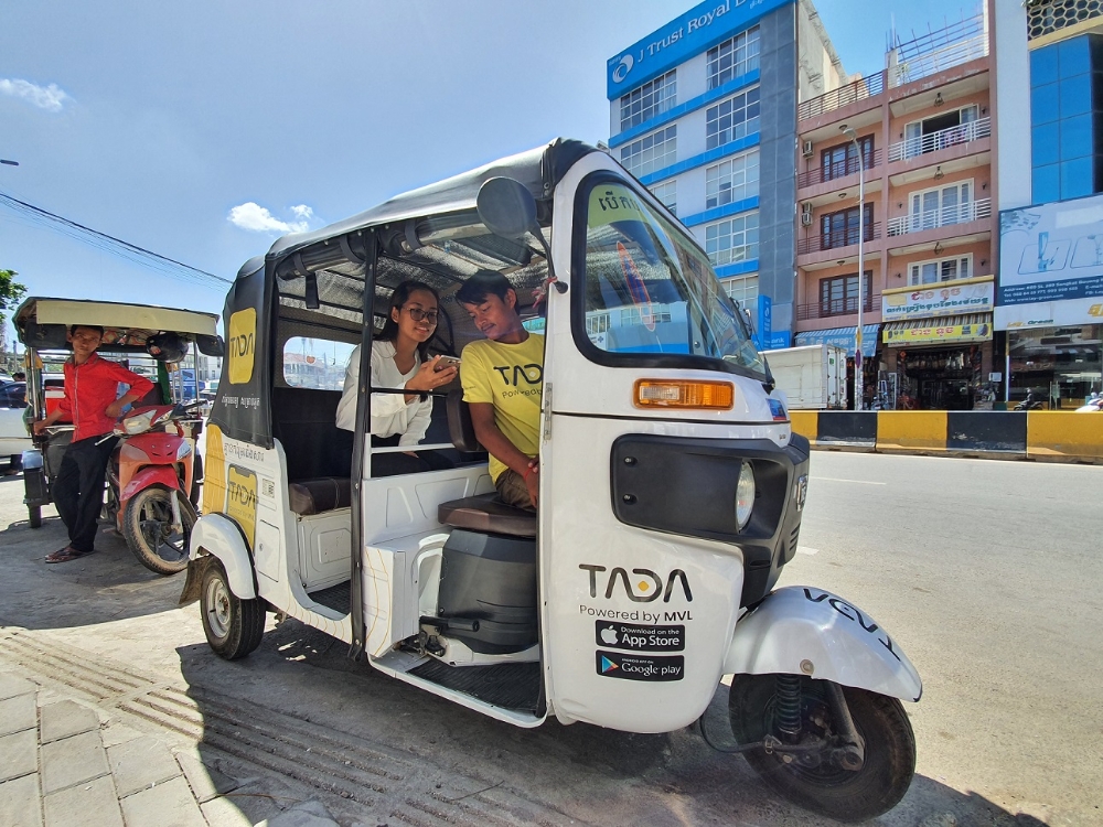 신한은행 캄보디아 모빌리티 업체 MVL(엠블)과 전자지갑 서비스 / 사진= 신한은행