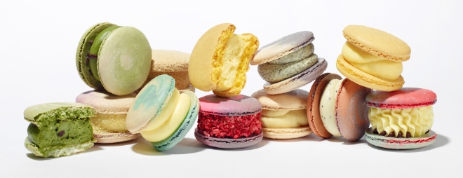 드롭탑은 골라 먹을 수 있는 다양한 맛과 비주얼의 ‘드롭탑 마카롱 10종’을 출시했다. /사진=드롭탑.