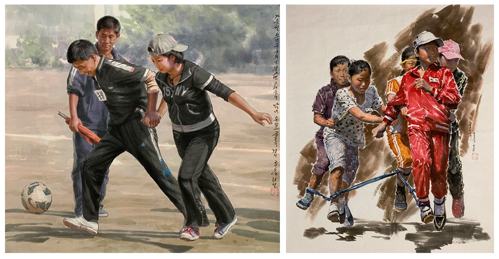 좌) 리 철,운동회,(가을철 소년 운동회날 분과별 교원들의 남녀 손잡고 공몰기 경기),92×84㎝,2015, 우) 림주성,운동회,127×106㎝,2018