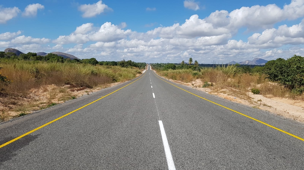 모잠비크 도로개선공사 전경 / 사진=포스코건설