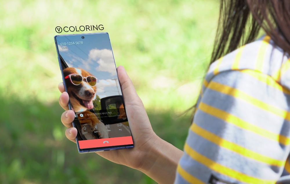 SK텔레콤이 숏폼 영상을 활용한 ‘보이는 컬러링’ 서비스 ‘V 컬러링’을 국내 통신사 최초로 24일부터 선보인다고 22일 밝혔다./사진=SK텔레콤