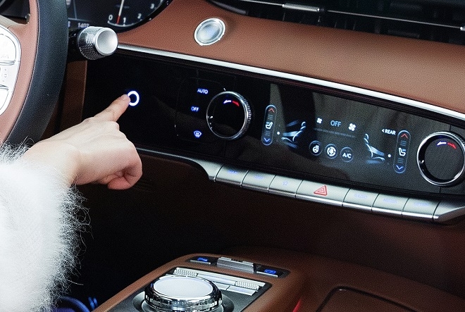 GV70 지문인식 센서. 사진=제네시스.