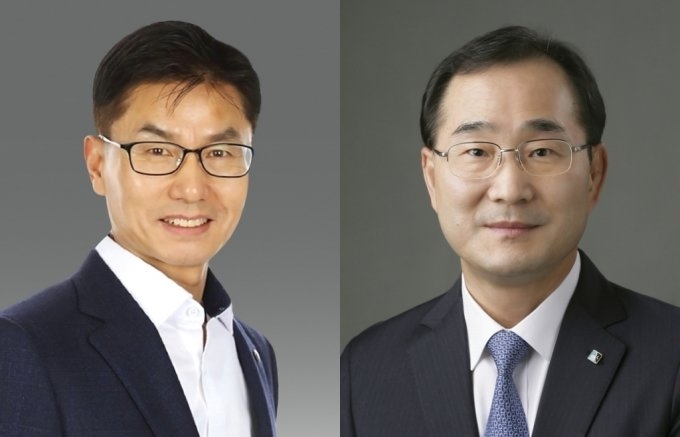 박청준 IBK기업은행 혁신금융그룹 부행장(왼쪽)과 문창환 디지털그룹 부행장./사진=IBK기업은행