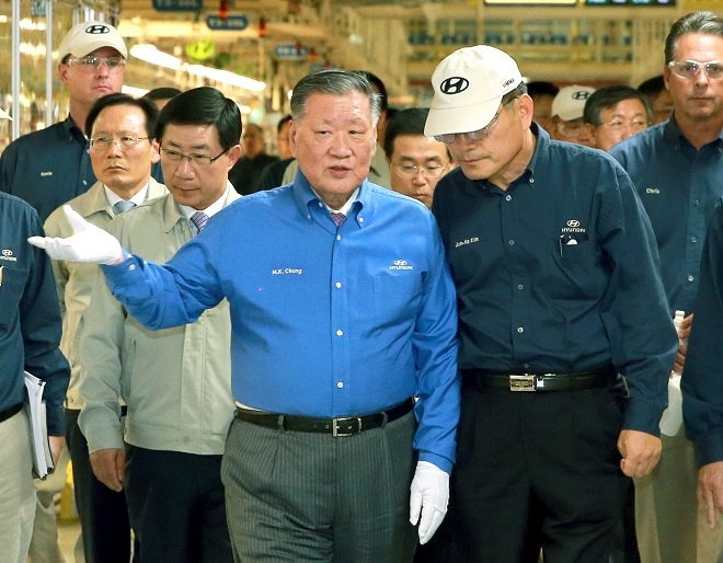 정몽구, '자동차 명예의 전당' 헌액…정의선 "정주영 선대회장 꿈이 결실로"