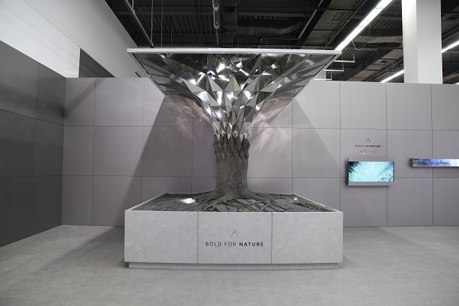 볼드 포 네이처(Bold for nature), 자연과 소재에서부터 아름다움을 만들어 나가겠다는 메세지를 전달한다. 제공=기아.