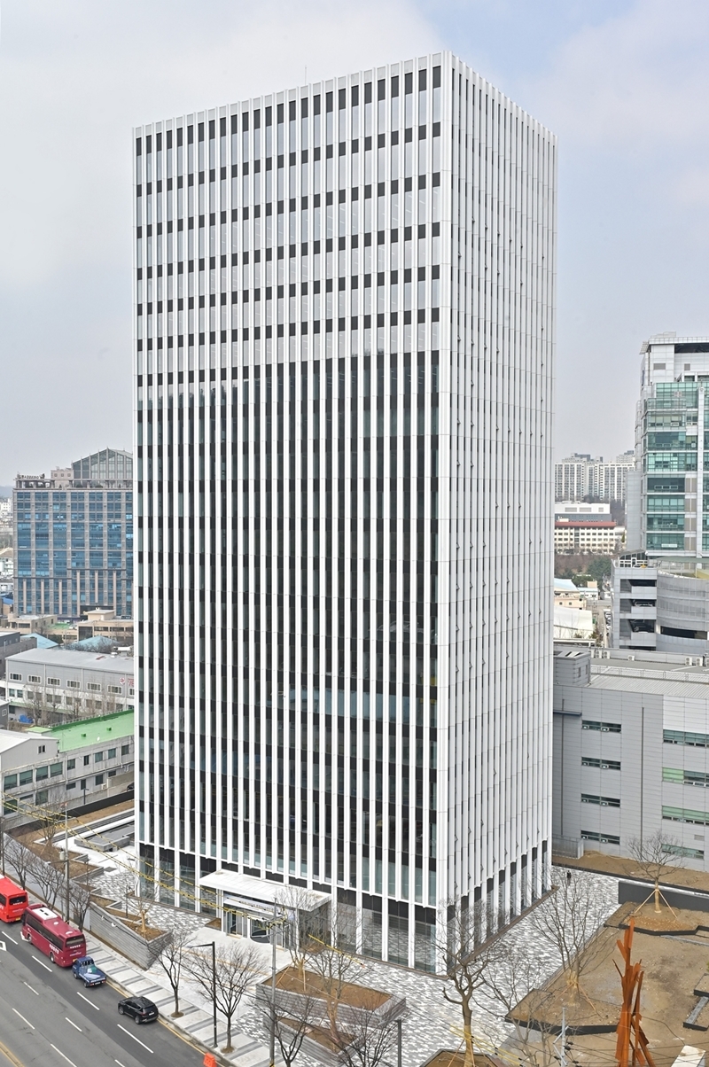 '대유위니아타워 종합R&D센터' 전경. 사진=대유위니아그룹