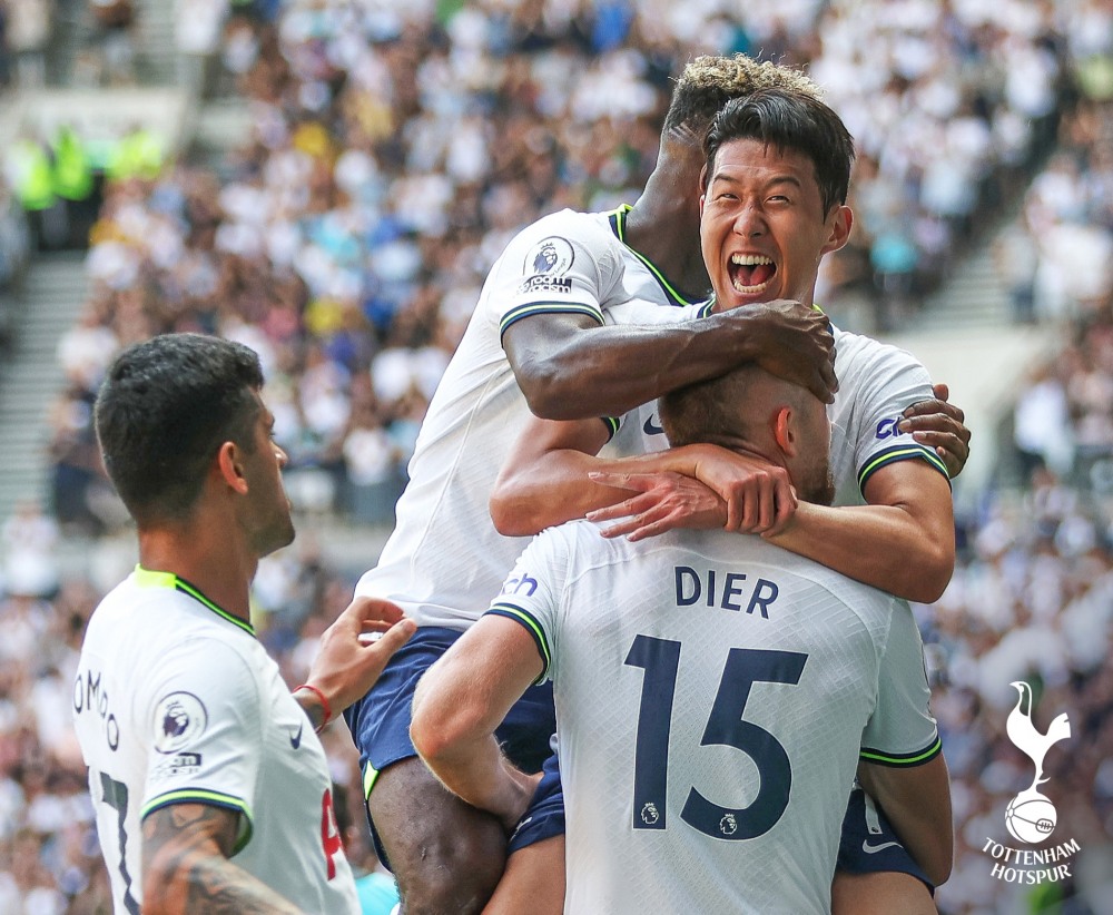 GS25와 토트넘 홋스퍼가 라이센스 계약을 체결했다.