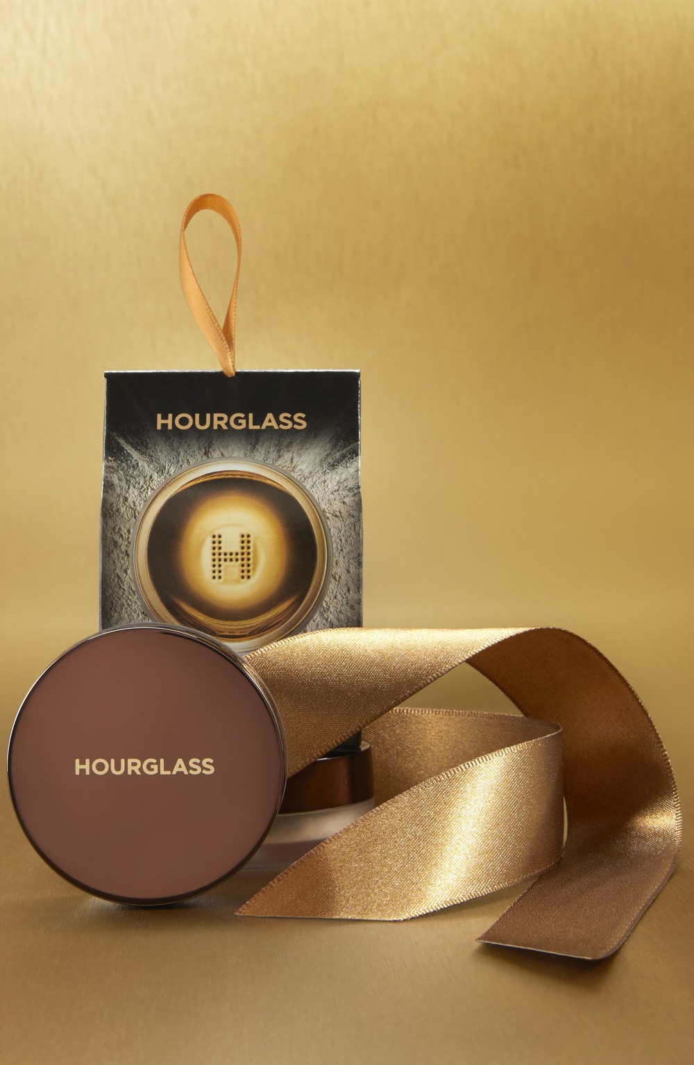 아워글래스 베일 트랜스루센트 세팅 파우더./ 사진제공 = 신세계인터내셔날