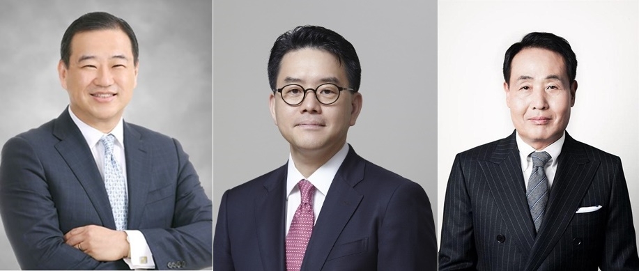 김상현 롯데쇼핑 총괄 부회장(왼쪽부터) 강희석 이마트 대표이사, 김형종 현대백화점 대표. /사진제공=롯데쇼핑, 이마트, 현대백화점그룹