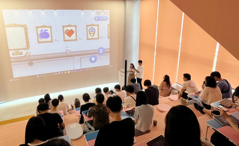 넥슨이 삼성 강남 플래그십 스토어에서 '메이플스토리 월드'를 활용한 교육 프로그램을 진행한다. / 사진제공=넥슨