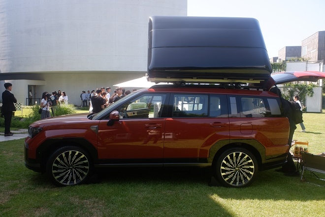 현대 싼타페, 5세대 풀체인지…쏘렌토 보다 커졌다