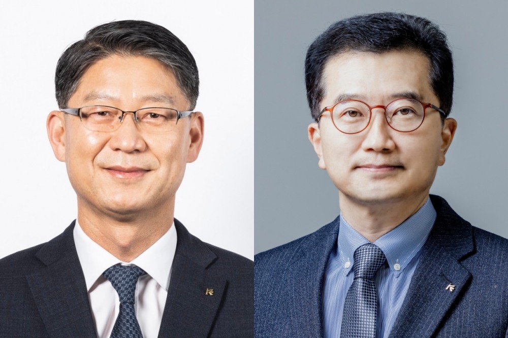 권우석 수출입은행 전무이사(왼쪽)와 안종혁 수출입은행 경영기획본부 부행장(오른쪽). /사진제공=수출입은행